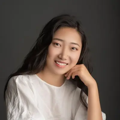 Danlu Yang headshot