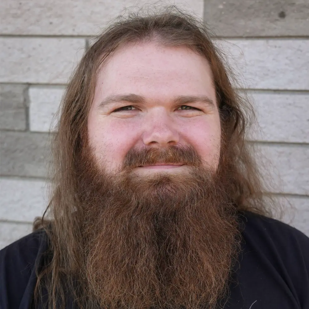 Alden Micklavzina
