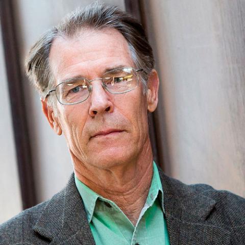 Kim Stanley Robinson headshot